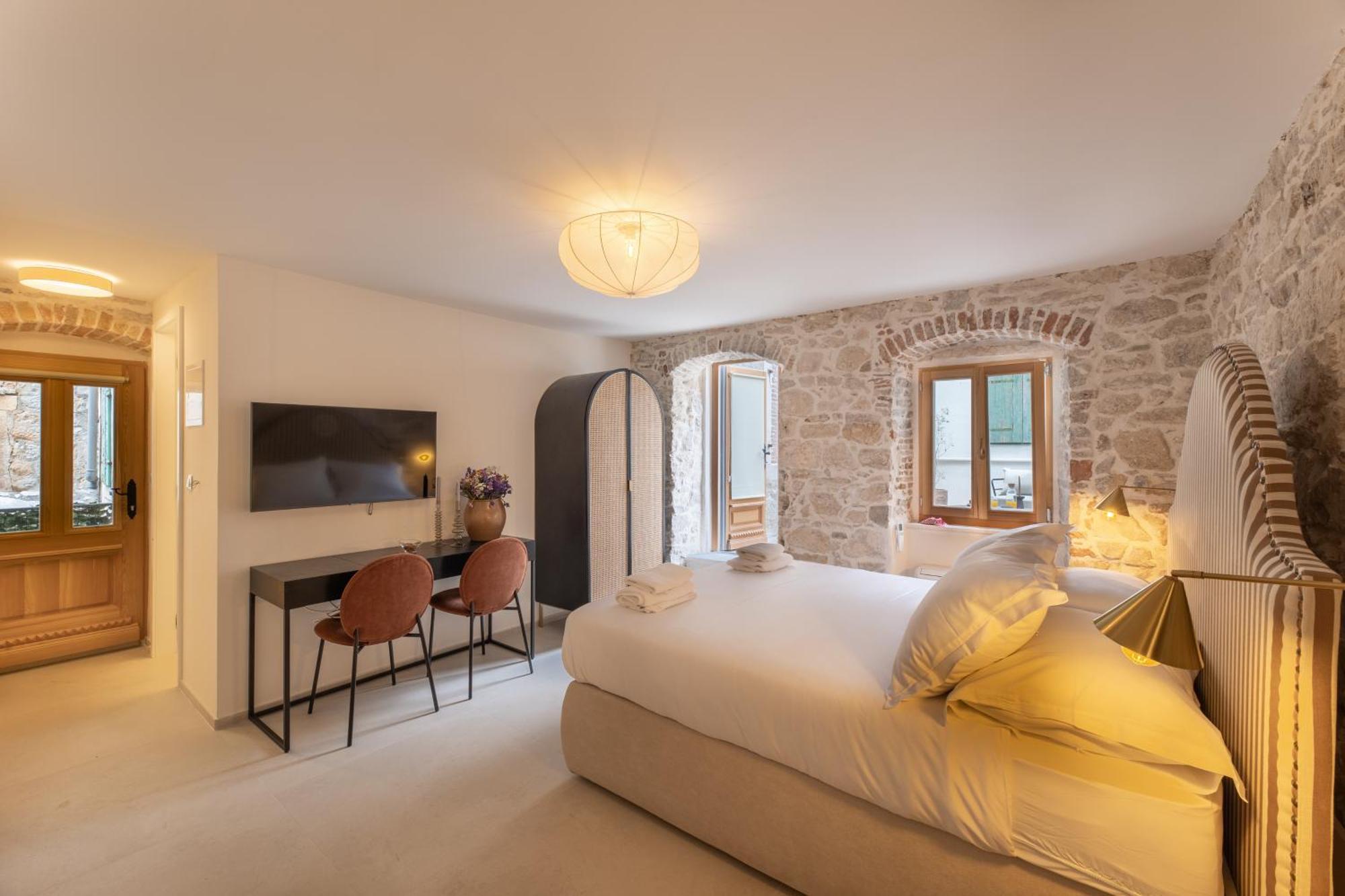 Balturio Boutique 4 Stars Properties In The Center Kaštela Kültér fotó